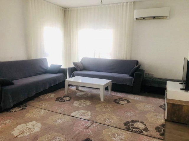 3+1 FLAT FOR SALE IN KYRENIA CENTER WITH PRIVATE GARDEN, FULLY FURNISHED AT BARGAIN PRICE!! TURKISH TITLE!!