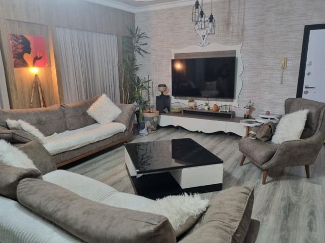 3+1 FLAT FOR SALE IN DIKMEN, KYRENIA!!