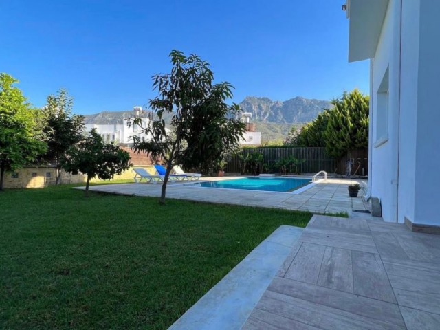 VILLA WITH POOL FOR SALE IN KYRENIA ALSANCAK WITH AN OPPORTUNITY AT HALF A DONE LAND!!