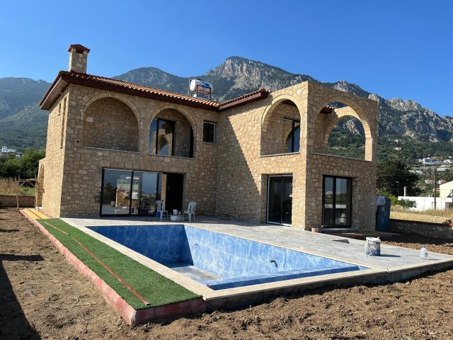 ULTRA LUXURIOUS 4+2 STONE VILLA IN KYRENIA KARŞIYAKA!!