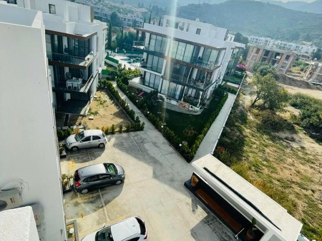 GİRNE ALSANCAK' DA DENİZ MANZARALI FIRSAT SATILIK 2+1 DAİRE