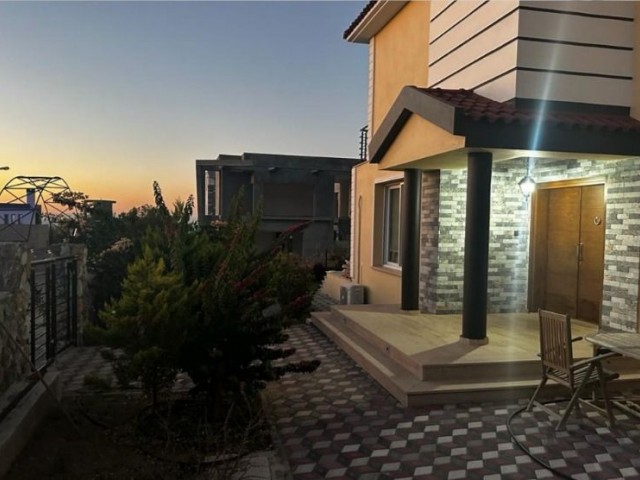 4+1 PRIVATVILLA ZUM VERKAUF IN GIRNE ÇATALKÖY