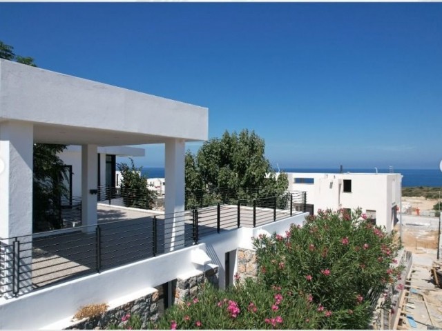 3+1 VILLA FOR SALE IN A FABULOUS LOCATION IN ESENTEPE, GIRNE