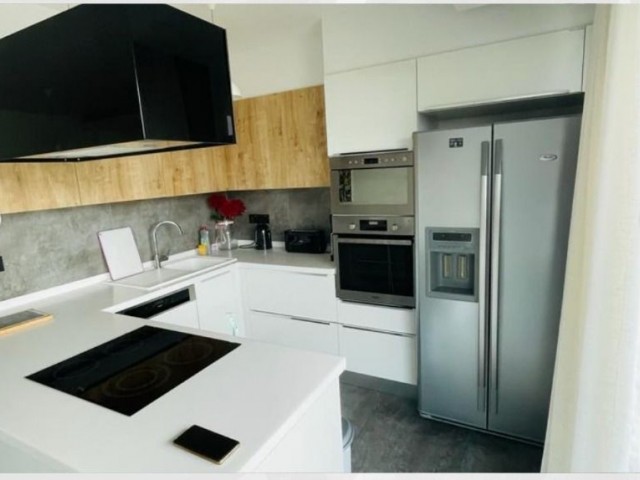 2+1 FLAT FOR SALE IN KYRENIA CENTER