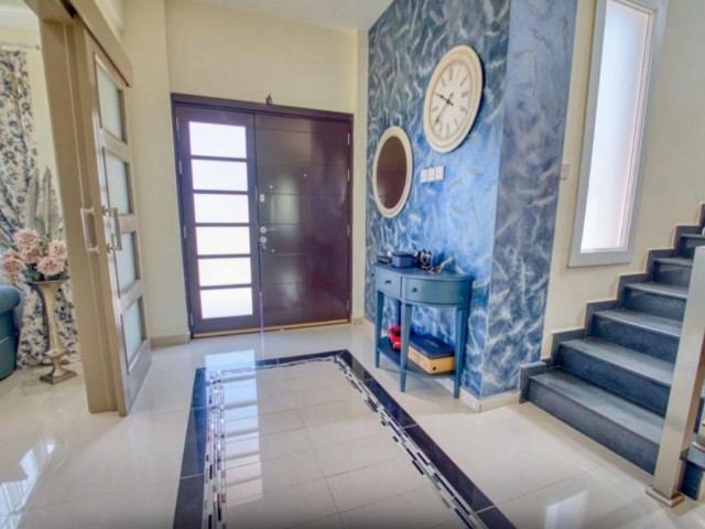 FULLY FURNISHED 4+1 VILLA WITH PRIVATE POOL FOR SALE IN GIRNE ALSANCAK