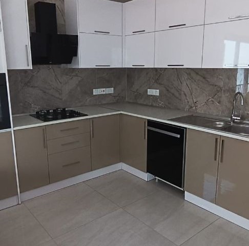 3+1 Flat for Rent in Girne Zeytinlik