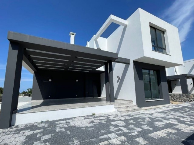 4+1 ULTRA LUXURY VILLA WITH MODERN ARCHITECTURE WITH PRIVATE POOL FOR SALE IN EDREMIT, KIRNE