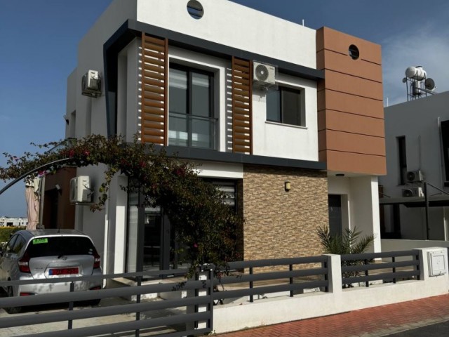 Villa for sale - Yeni Boğaziçi. owner. no agency fee, installment plan for 2 years. 50% first paymen