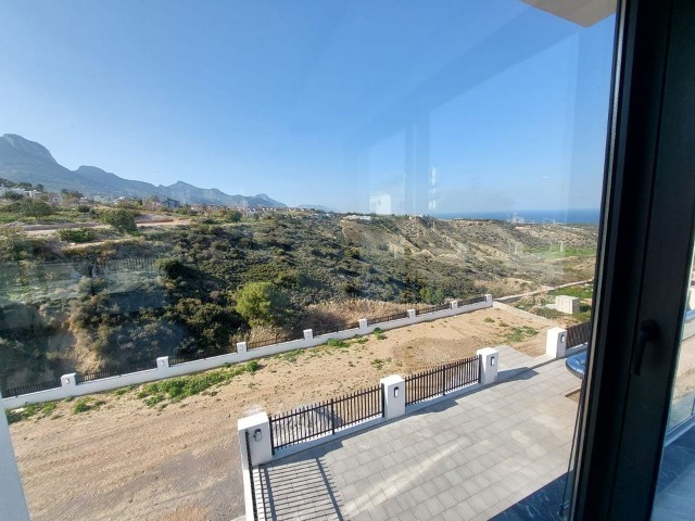 Ultra Luxury 4+2 Villa mit herrlichem Blick in Arapköy, Kyrenia ** 