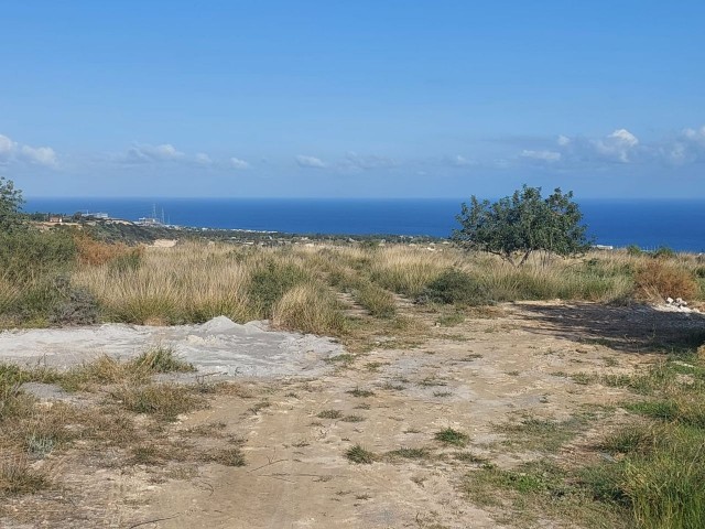 Grundstücke zu verkaufen in Arapköy, Kyrenia mit herrlichem Blick