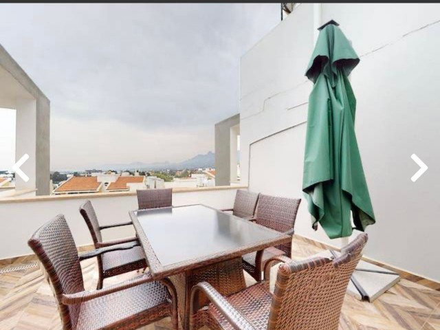 3+1  Penthouse with big balcony, in girne Merkez with beautiful view