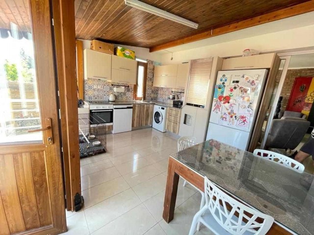 Fully furnished 2+1 ground floor apartment ready to move in Alsancak Extraction Beach