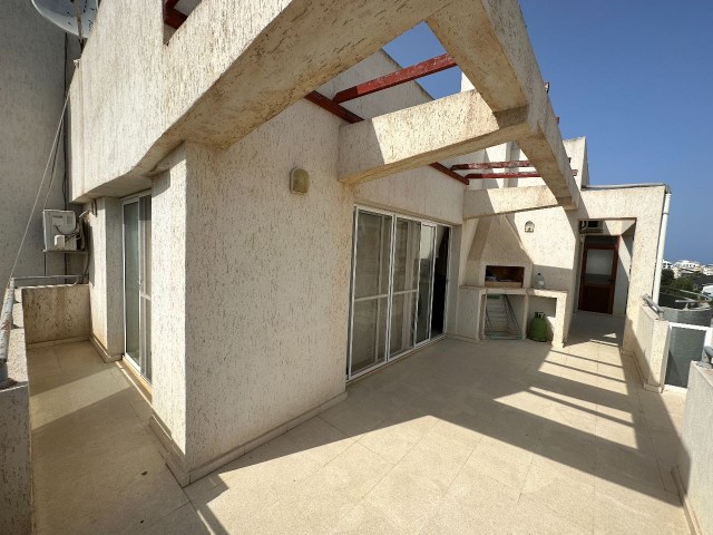 Komplett möbliertes Penthouse zum Verkauf in Famagusta