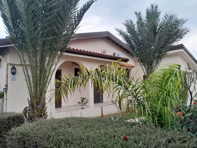 3+1 Villa mit herrlichem Meer- und Bergblick in der Kayalar-Region von Lapta