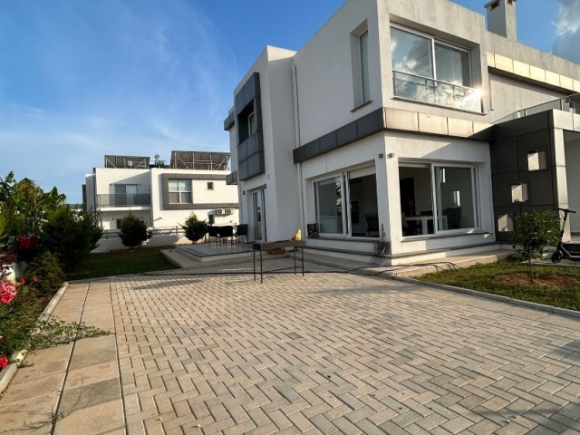 4+1 ready-made villa in Yenibogazici Salamis Region