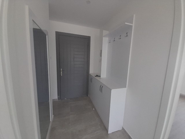 Ready to move in 1+1 flat in a site with sea and mountain views in Alsancak