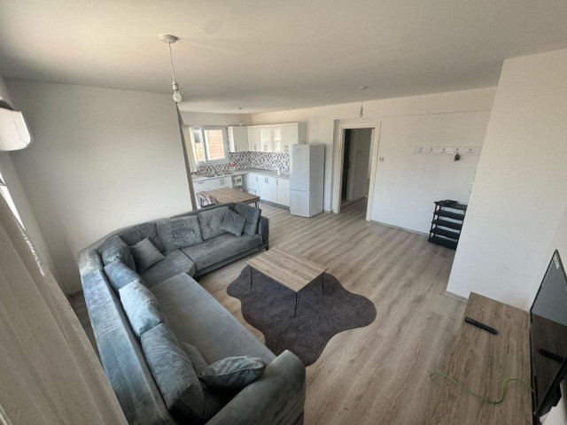 Möblierte 2+1 Wohnung zum Verkauf in Iskele Longbeach