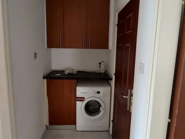 LEFKOŞA HAMİTKÖY 3+1 TURKISH COB APARTMENT WITH COMMUNAL POOL