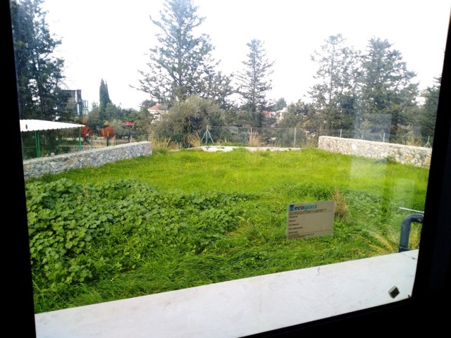 300 m2 VILLA ZU VERKAUFEN AUF 1200 m2 LAND IN ALSANCAK IN GİRNE ** 