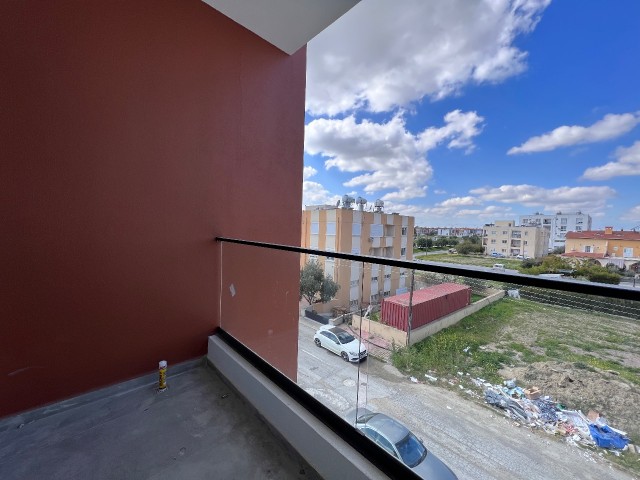 2+1 ENSUITE LUXUSWOHNUNG IN LEFKOŞA/GÖNYELI MIT PREISEN AB 66.400 GBP