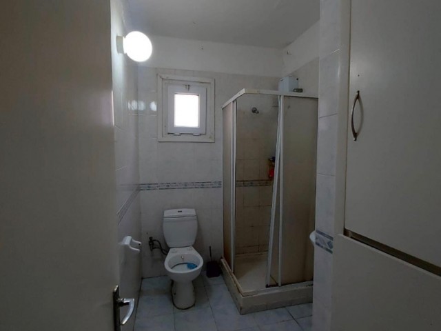 CENTRALLY LOCATED 3+1 APARTMENT FOR SALE IN LEFKOŞA/KÖŞKLÇİFTLİK REGION