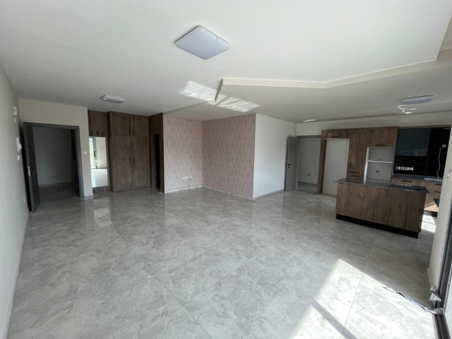 3+1 DELUXE APARTMENT IN LEFKOŞA/KÜÇÜKKAYMAKLI AREA