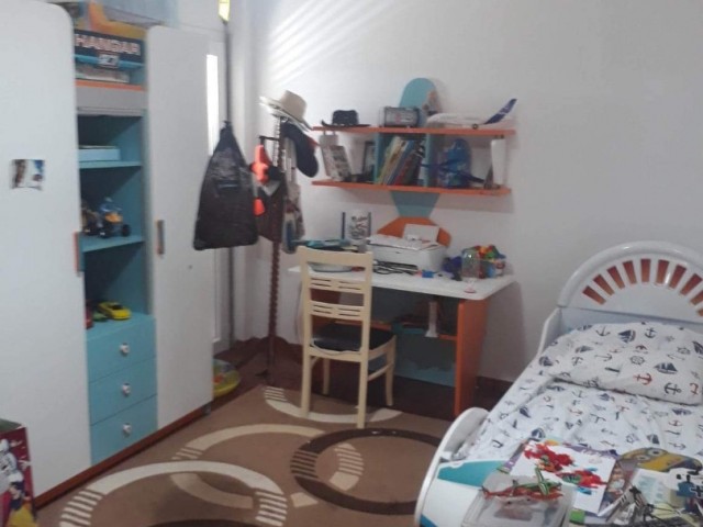 LEFKOŞA/ALAYKÖY BÖLGESİNDE 250m2 3+2 SATILIK DAİRE