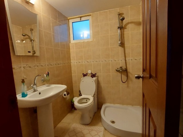 3+1 1ST FLOOR APARTMENT FOR SALE IN LEFKOŞA / BEACH AREA VERY CLOSE TO THE MAIN STREET 