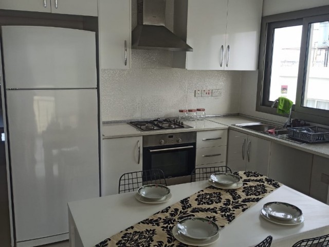 COMMERCIALIZED ENSUITE 3+1 APARTMENT ON THE MAIN STREET IN LEFKOŞA/KAYMAKLI AREA