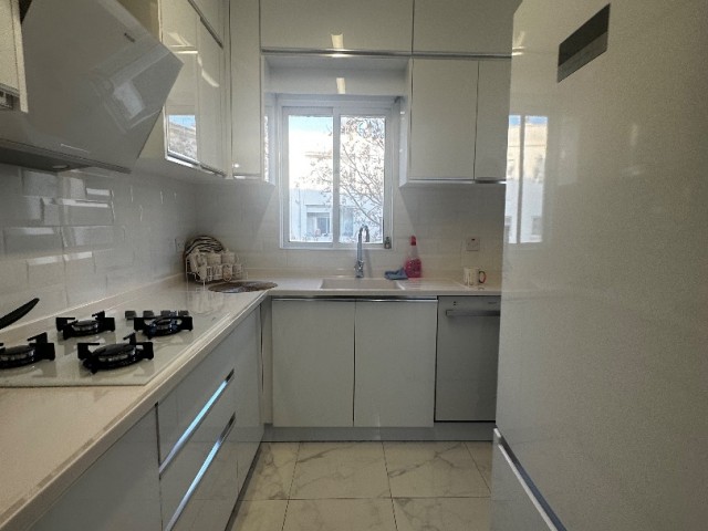 CORNER 2+1 APARTMENT ON THE 1ST FLOOR IN LEFKOŞA / NEWKENT AREA 