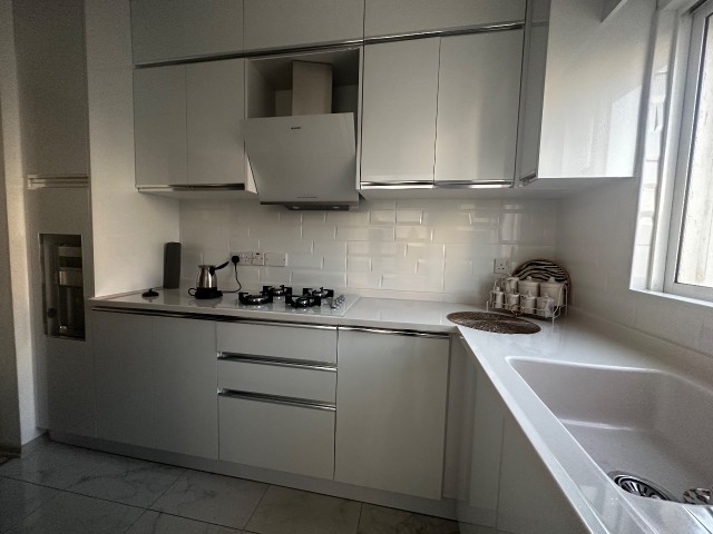 CORNER 2+1 APARTMENT ON THE 1ST FLOOR IN LEFKOŞA / NEWKENT AREA 