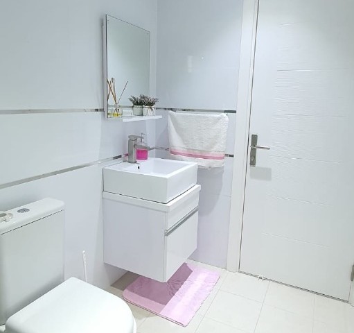 3+1 ENSUITE 1. STOCK LUXUS-WOHNUNG IN LEFKOŞA / HAMİTKÖY