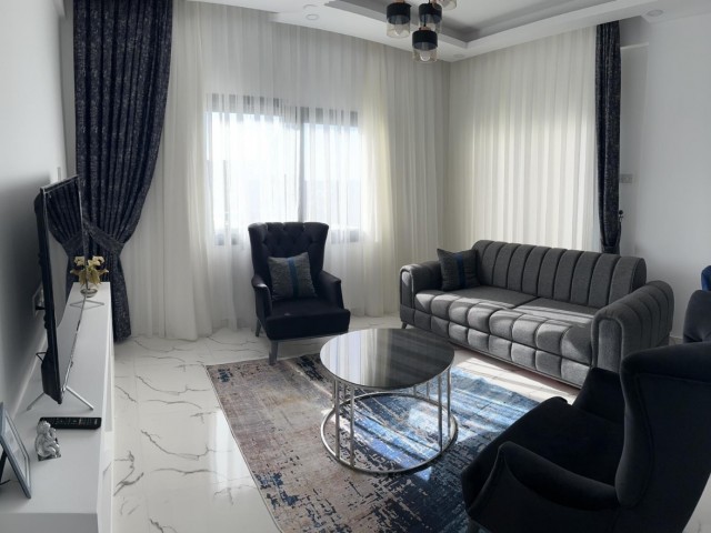 GİRNE / ESENTEPE’de  2+1 FULL EŞYALI PENTHOUSE 