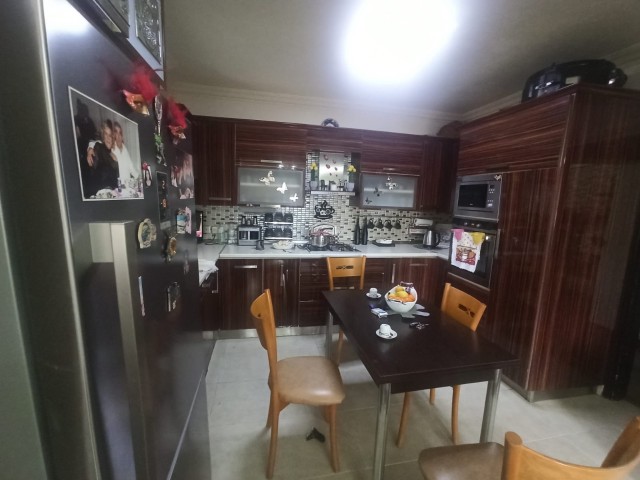 3+1 FLAT FOR SALE IN KYRENIA CENTER