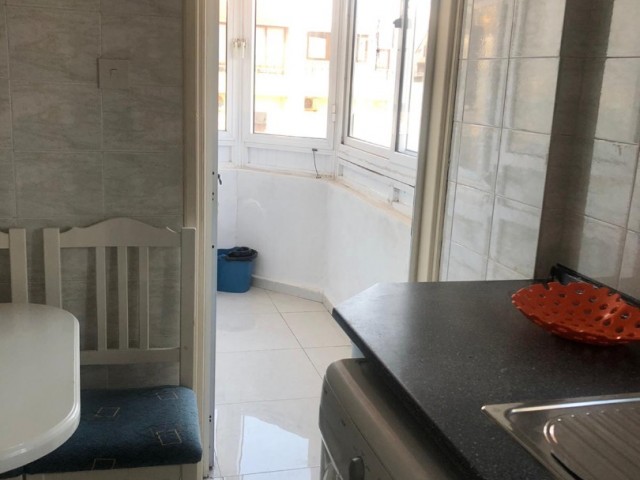 GAZİMAĞUSA/GÜLSEREN BÖLGEDİNDE 2+1 DENİZ MANZARAL  DAİRE