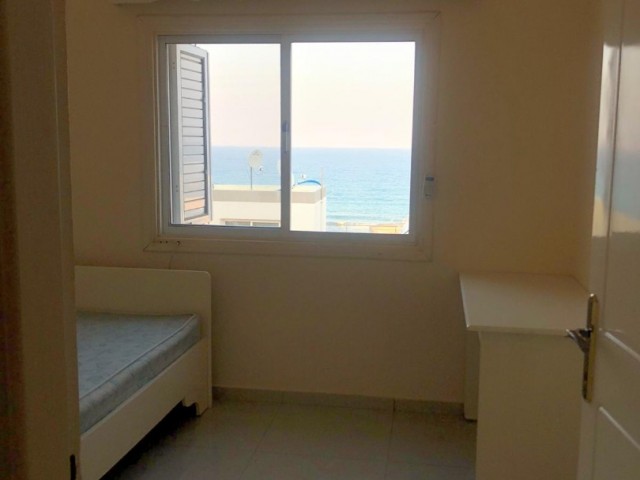 2+1 SEA VIEW FLAT IN NEZİH KINUM IN GAZİMAĞUSA/GÜLSEREN REGION