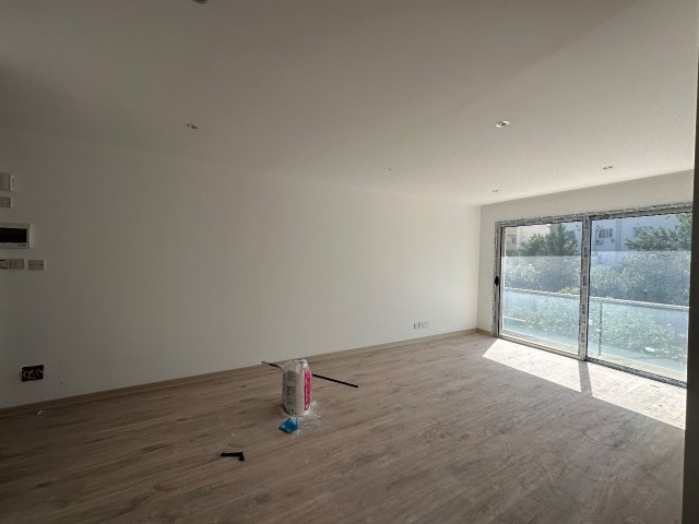 NICOSIA K/KAYMAKLI AREA 2+1 FLAT