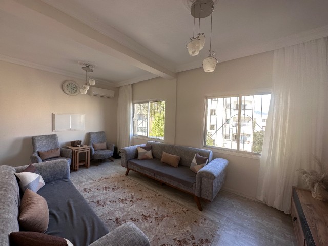 RENOVATED OPPORTUNITY FLAT ON THE CORNER IN NICOSIA METEHAN SOCIAL RESIDENCES