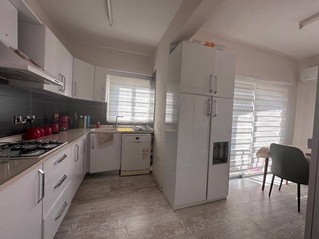 RENOVATED OPPORTUNITY FLAT ON THE CORNER IN NICOSIA METEHAN SOCIAL RESIDENCES