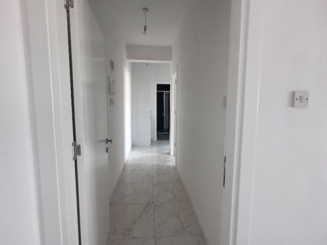 LEFKOŞA / ALAYKÖY BÖLGESİNDE ZEMİN KAT 2+1 DAİRE