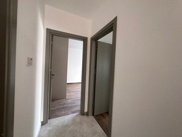 3+ 1 LUXUSWOHNUNG IN NICOSIA / KAYMAKLI-GEBIET