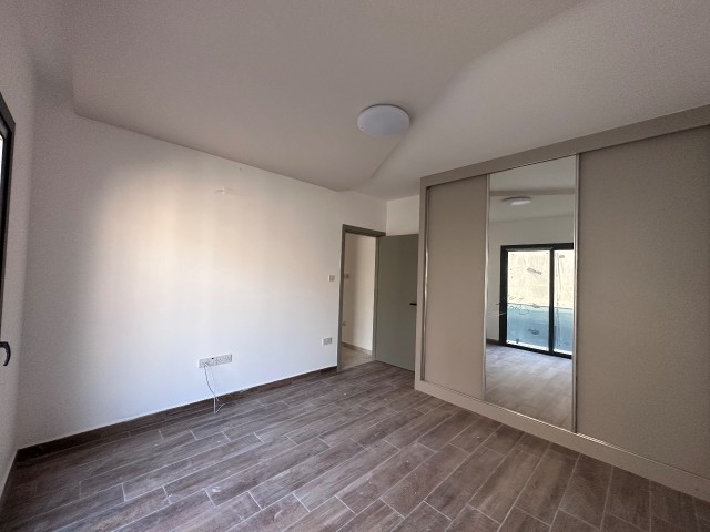 3+ 1 LUXUSWOHNUNG IN NICOSIA / KAYMAKLI-GEBIET