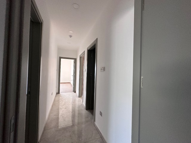 LEFKOŞA / KAYMAKLI BÖLGESİNDE 3+ 1 LÜKS DAİRE