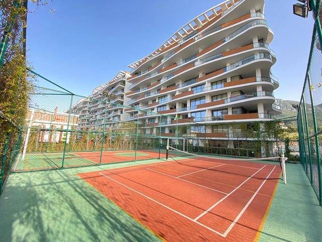 Fully Furnished Ground Floor 2+1 Flat for Sale in Zeytinlik AKACAN Site