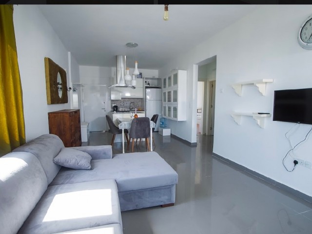 2+1 FULLY FURNISHED OPPORTUNITY FLAT FOR SALE IN İSKELE
