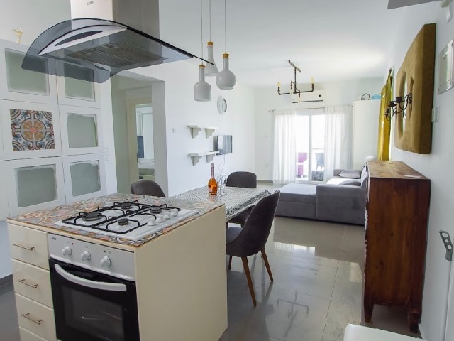 2+1 FULLY FURNISHED OPPORTUNITY FLAT FOR SALE IN İSKELE