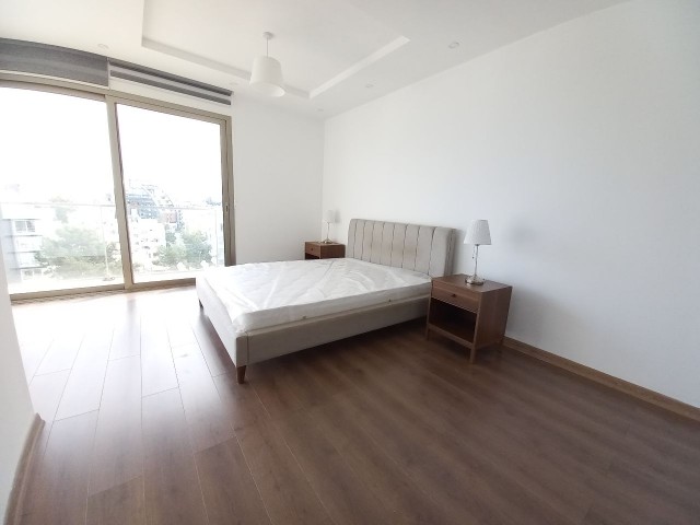 Penthouse Mieten in Girne Merkez, Kyrenia