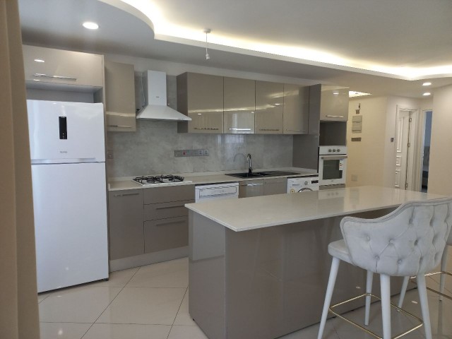 Luxury 3+1 flat for rent in a complex with pool in the center of Kyrenia