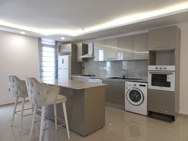 Luxury 3+1 flat for rent in a complex with pool in the center of Kyrenia