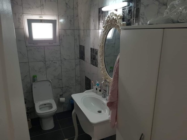 LAPTA DA SATILIK 3+1  ZEMİN KAT DAİRE